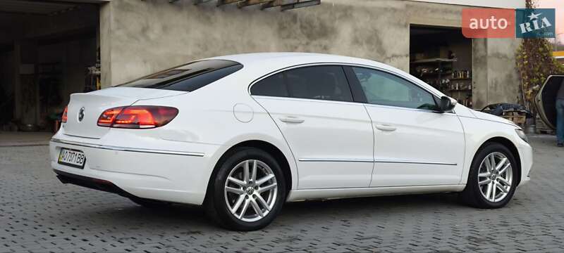Купе Volkswagen CC / Passat CC 2012 в Мукачево