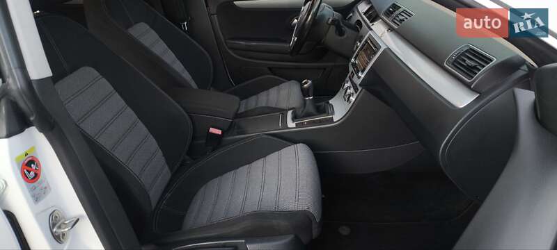 Купе Volkswagen CC / Passat CC 2012 в Мукачево