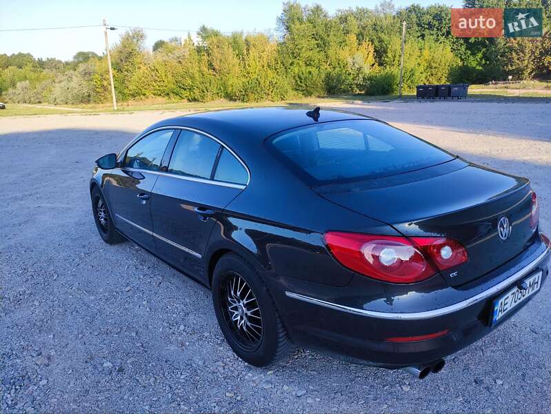 Купе Volkswagen CC / Passat CC 2009 в Дніпрі