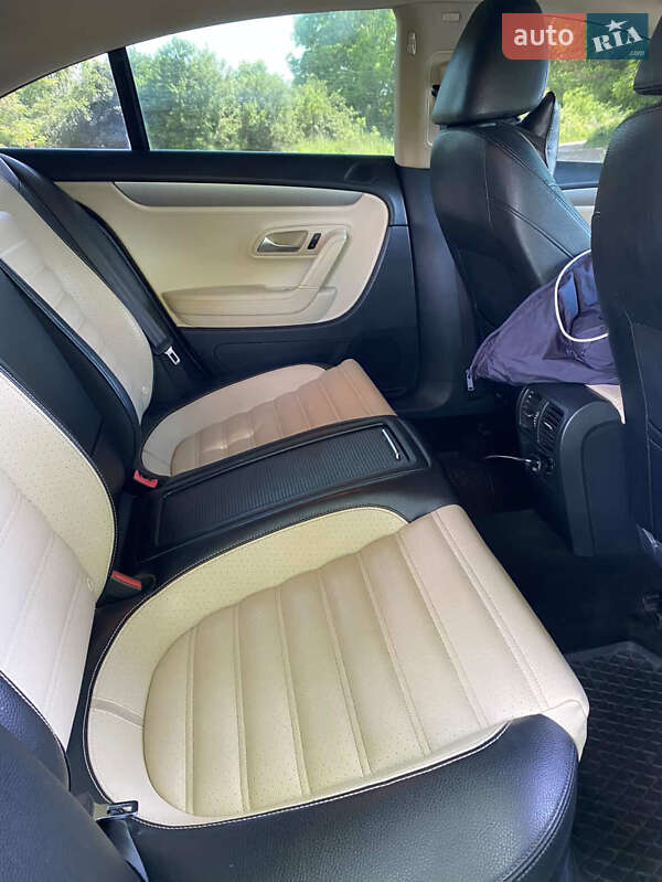 Купе Volkswagen CC / Passat CC 2011 в Винниках фото 13 Купе Volkswagen CC / Passat CC 2011 в Винниках