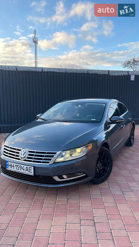 Купе Volkswagen CC / Passat CC 2013 в Одесі