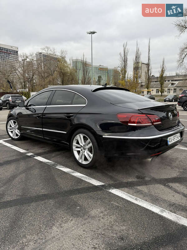 Купе Volkswagen CC / Passat CC 2012 в Киеве