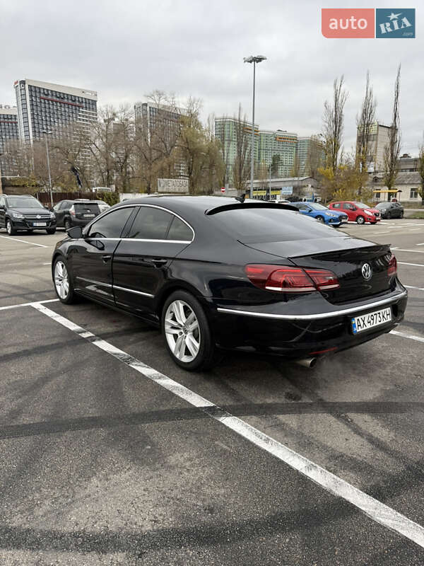 Купе Volkswagen CC / Passat CC 2012 в Киеве