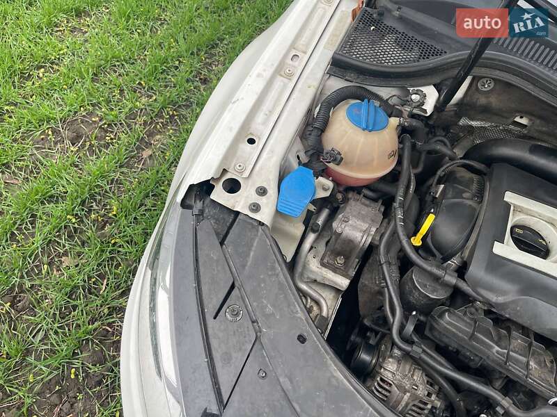 Купе Volkswagen CC / Passat CC 2015 в Умані фото 13 Купе Volkswagen CC / Passat CC 2015 в Умані