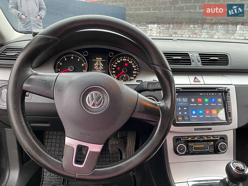 Купе Volkswagen CC / Passat CC 2009 в Києві фото 12 Купе Volkswagen CC / Passat CC 2009 в Києві