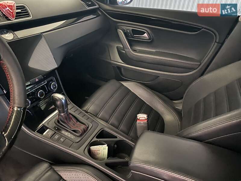 Купе Volkswagen CC / Passat CC 2011 в Львове