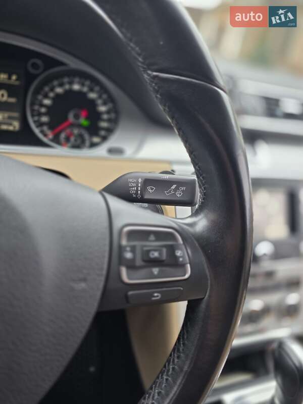 Купе Volkswagen CC / Passat CC 2012 в Одессе