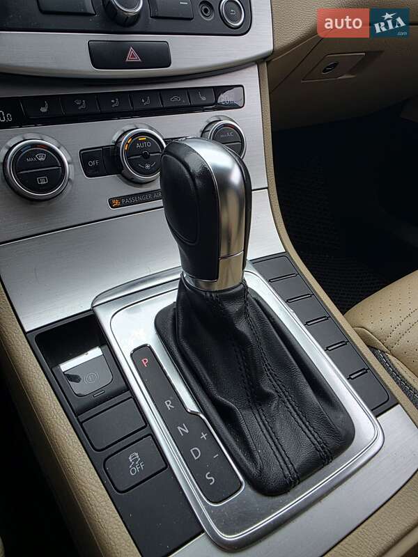 Купе Volkswagen CC / Passat CC 2012 в Одессе