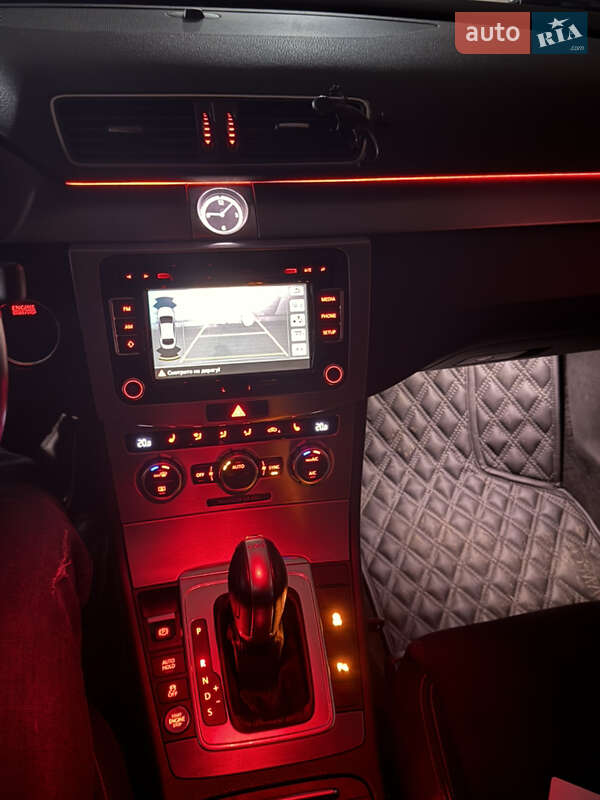 Купе Volkswagen CC / Passat CC 2015 в Киеве