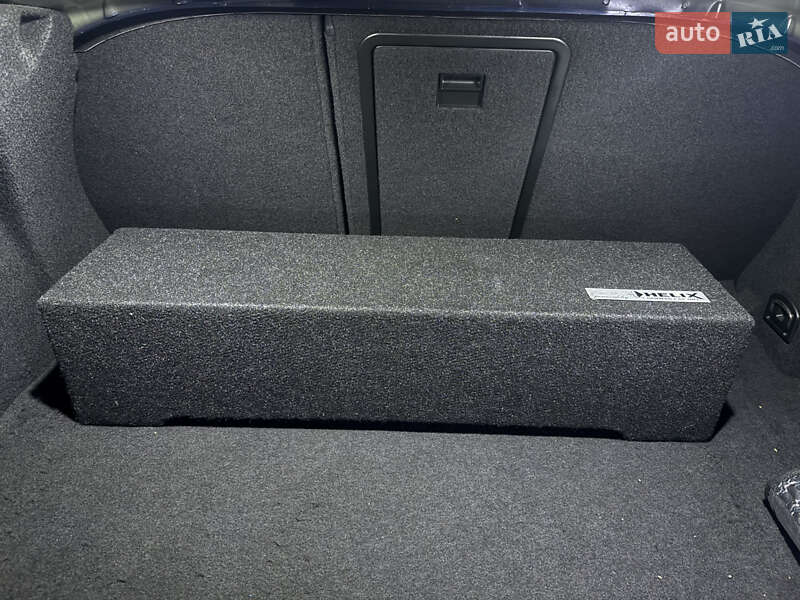 Купе Volkswagen CC / Passat CC 2015 в Киеве