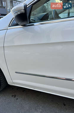 Купе Volkswagen CC / Passat CC 2010 в Львове