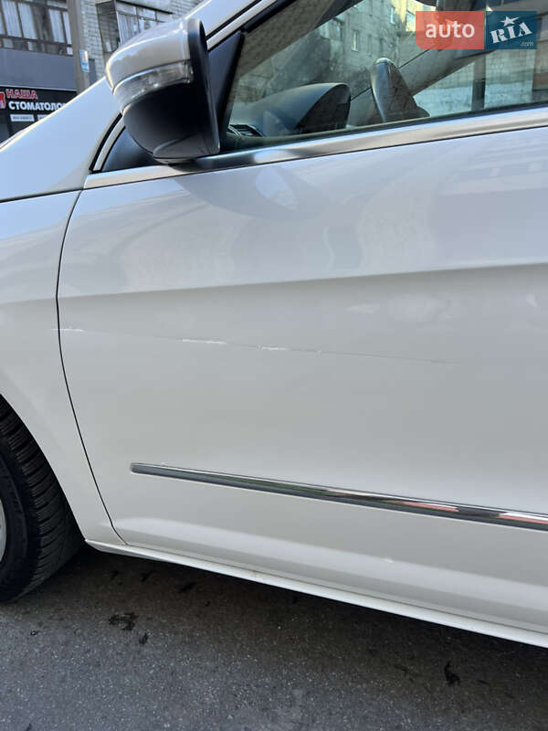 Купе Volkswagen CC / Passat CC 2010 в Львові