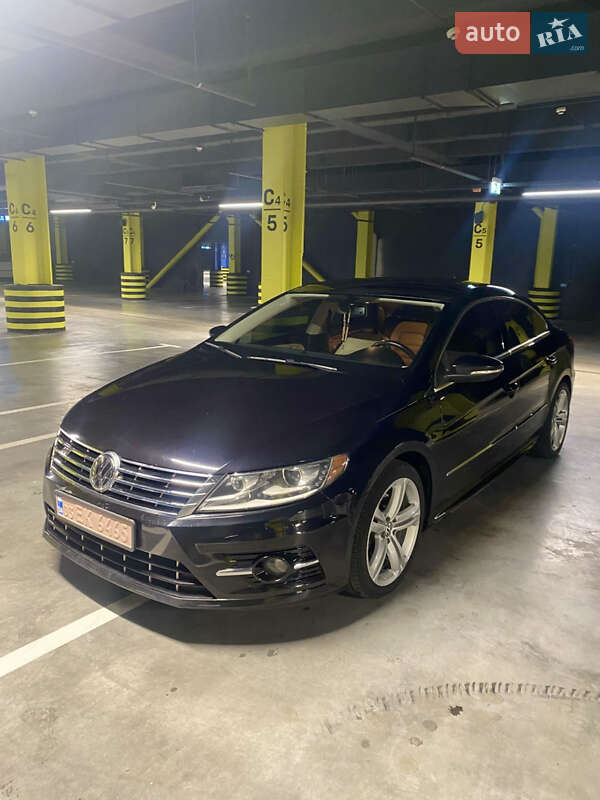 Купе Volkswagen CC / Passat CC 2016 в Киеве