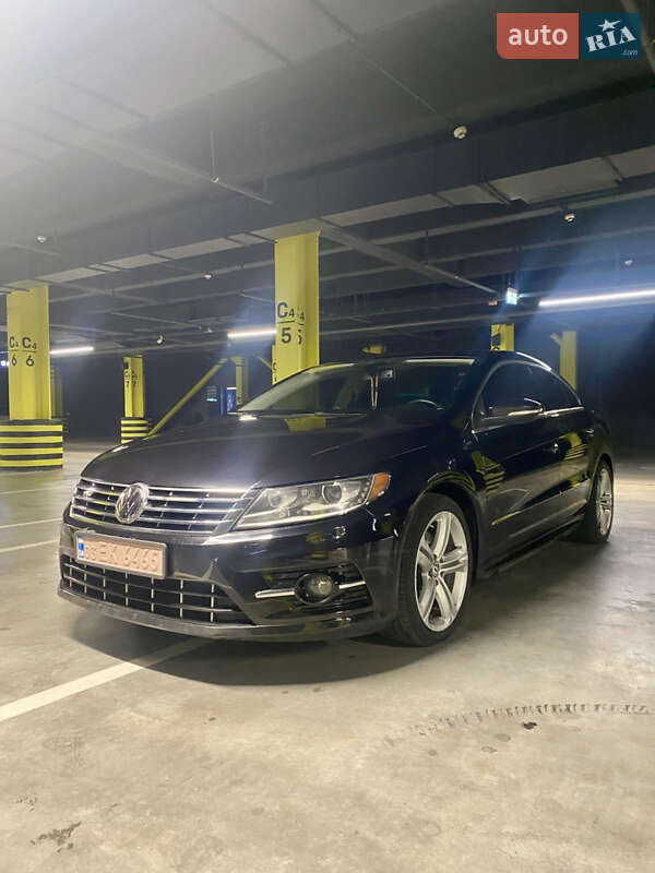 Купе Volkswagen CC / Passat CC 2016 в Киеве