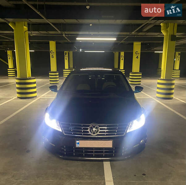 Купе Volkswagen CC / Passat CC 2016 в Киеве