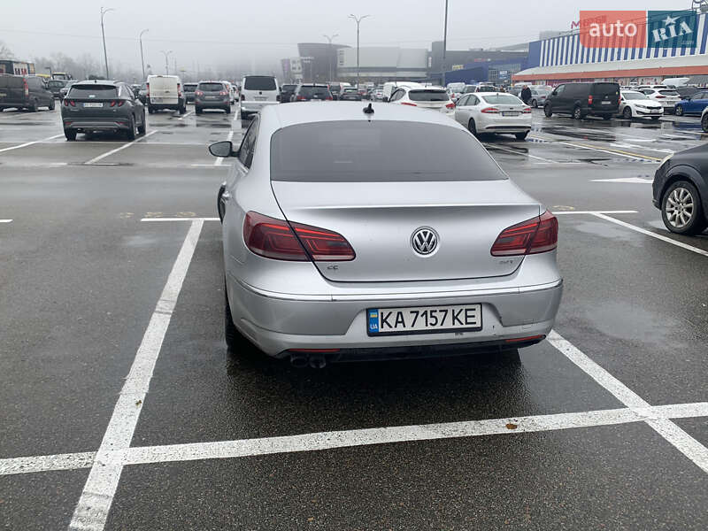 Купе Volkswagen CC / Passat CC 2012 в Киеве