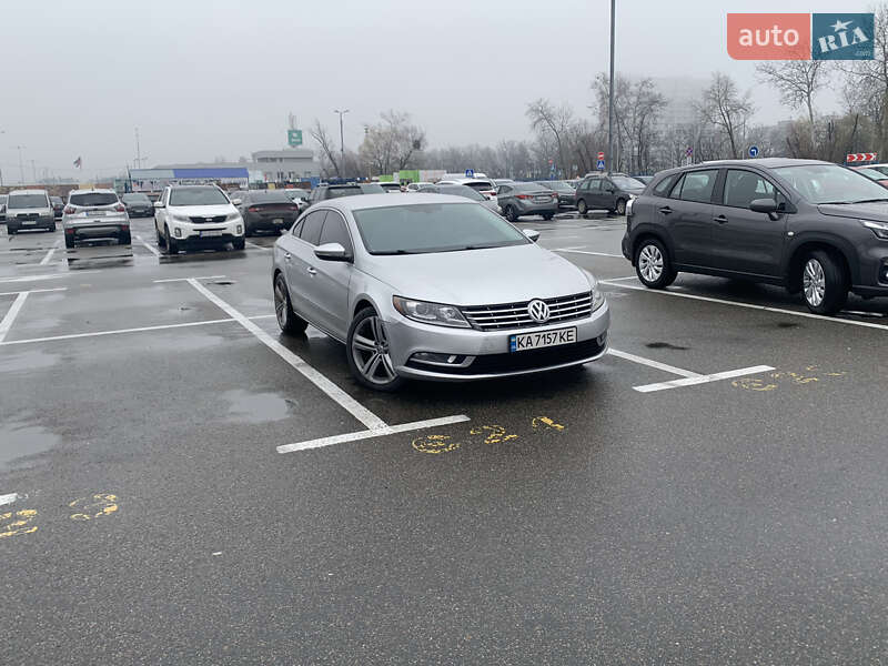 Купе Volkswagen CC / Passat CC 2012 в Киеве