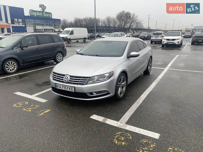 Купе Volkswagen CC / Passat CC 2012 в Киеве