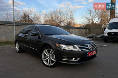 Купе Volkswagen CC / Passat CC 2015 в Львове