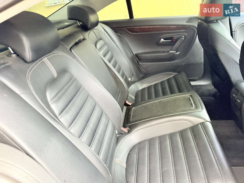 Купе Volkswagen CC / Passat CC 2011 в Харькове