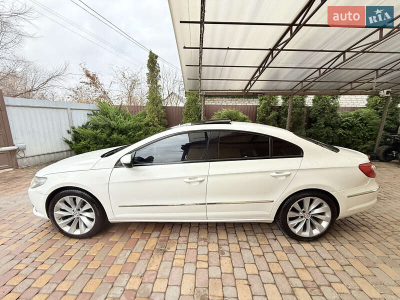 Купе Volkswagen CC / Passat CC 2011 в Харькове