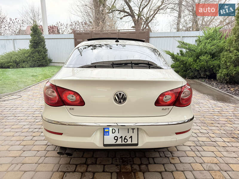 Купе Volkswagen CC / Passat CC 2011 в Харькове