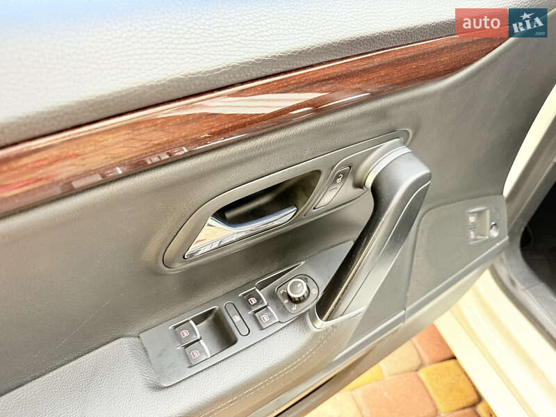 Купе Volkswagen CC / Passat CC 2011 в Харькове