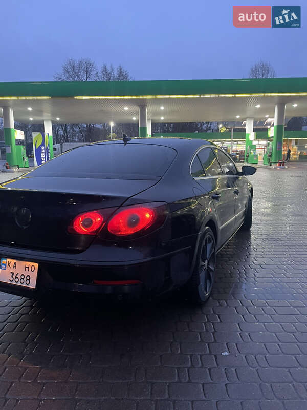 Купе Volkswagen CC / Passat CC 2009 в Києві