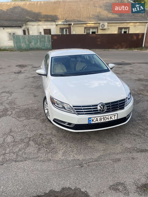 Купе Volkswagen CC / Passat CC 2014 в Білій Церкві