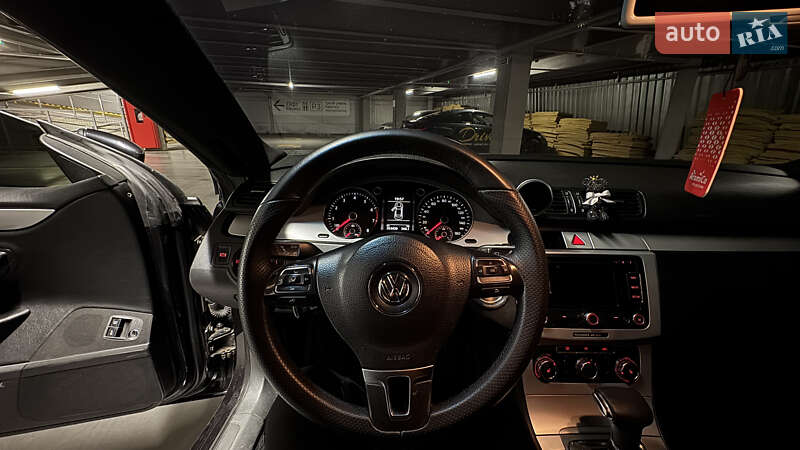 Купе Volkswagen CC / Passat CC 2008 в Виннице
