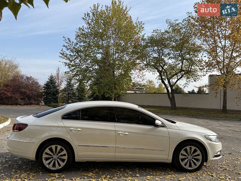 Купе Volkswagen CC / Passat CC 2012 в Днепре