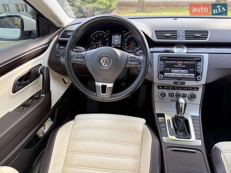 Купе Volkswagen CC / Passat CC 2012 в Днепре