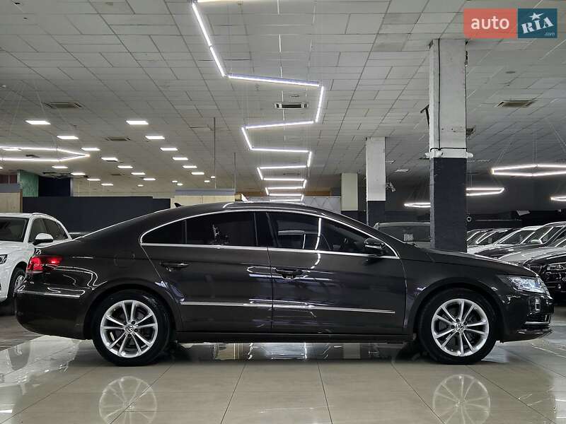 Универсал Volkswagen CC / Passat CC 2016 в Николаеве
