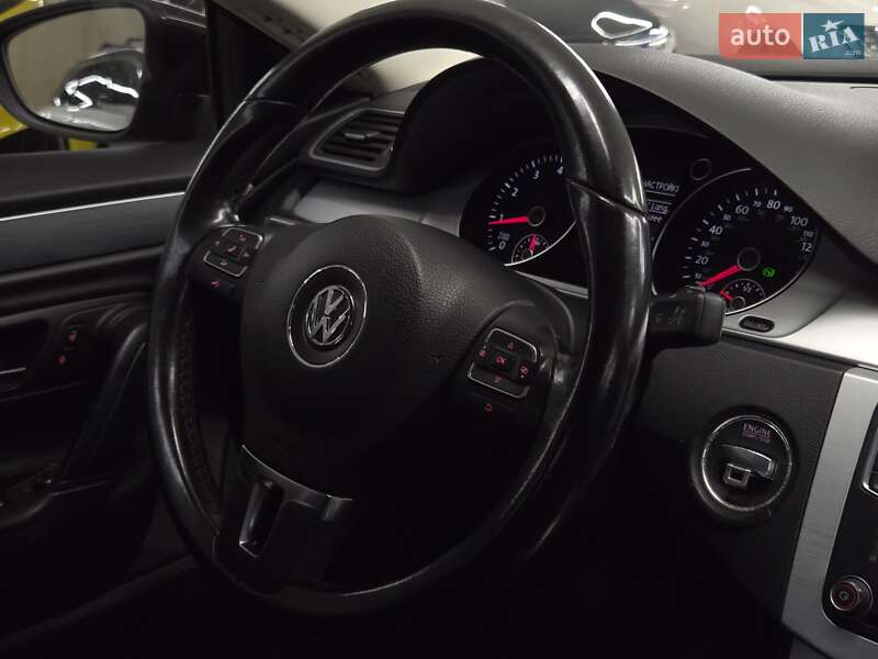 Универсал Volkswagen CC / Passat CC 2016 в Николаеве