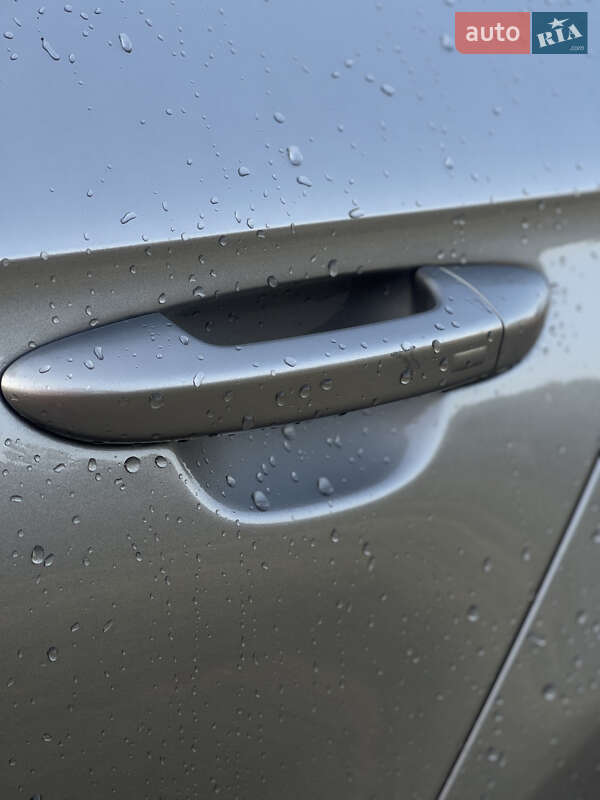 Купе Volkswagen CC / Passat CC 2010 в Івано-Франківську