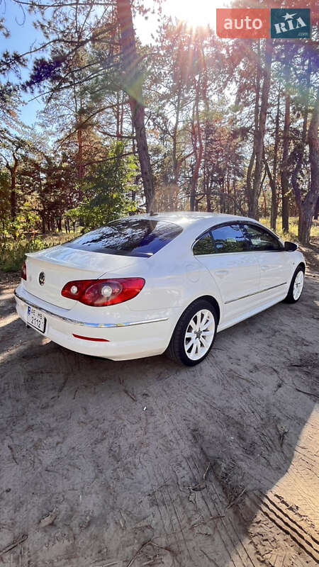 Купе Volkswagen CC / Passat CC 2009 в Дніпрі