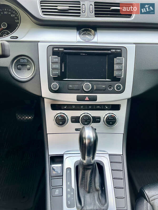 Купе Volkswagen CC / Passat CC 2012 в Черновцах фото 21 Купе Volkswagen CC / Passat CC 2012 в Черновцах