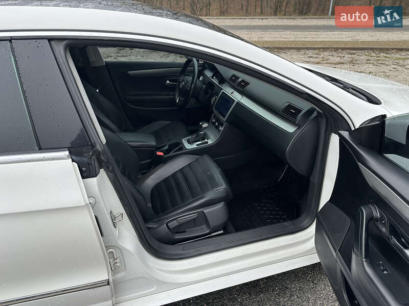 Купе Volkswagen CC / Passat CC 2010 в Днепре
