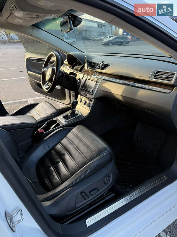 Купе Volkswagen CC / Passat CC 2012 в Івано-Франківську фото 23 Купе Volkswagen CC / Passat CC 2012 в Івано-Франківську