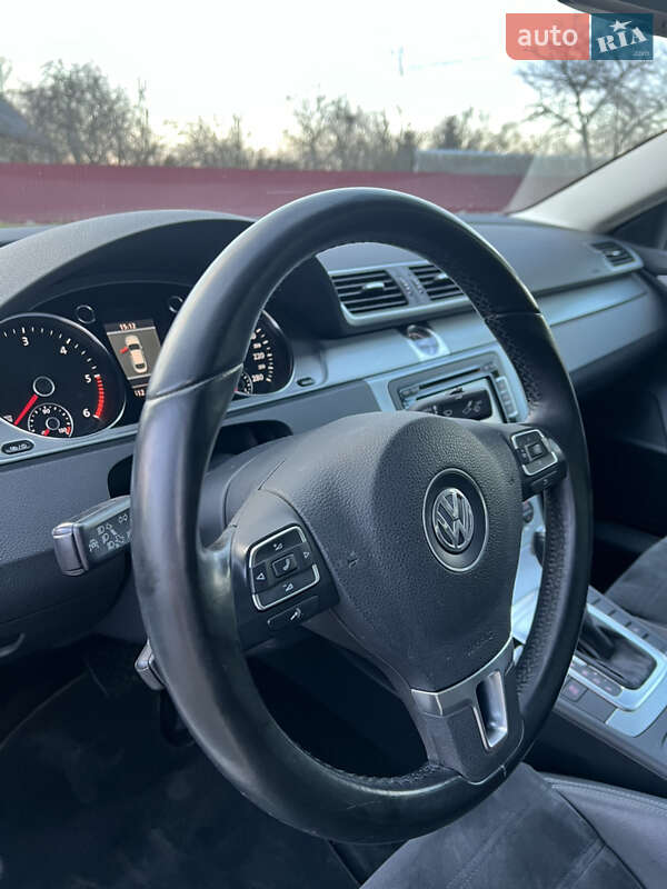 Купе Volkswagen CC / Passat CC 2012 в Житомирі
