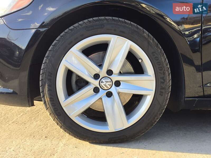 Купе Volkswagen CC / Passat CC 2014 в Киеве фото 11 Купе Volkswagen CC / Passat CC 2014 в Киеве