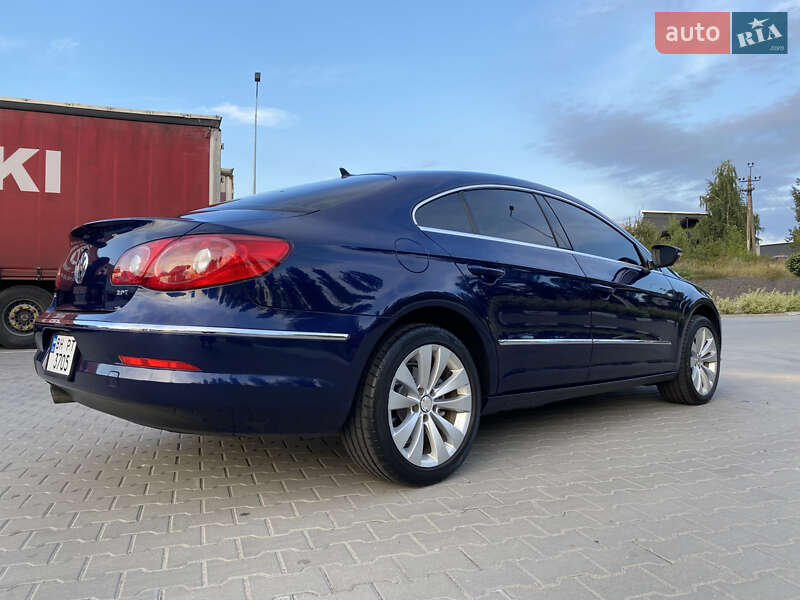 Купе Volkswagen CC / Passat CC 2010 в Хмельницькому