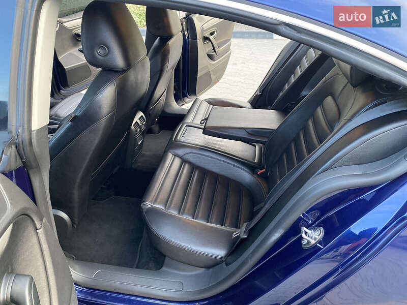 Купе Volkswagen CC / Passat CC 2010 в Хмельницькому