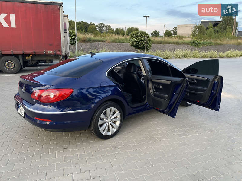 Купе Volkswagen CC / Passat CC 2010 в Хмельницькому
