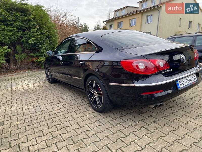 Купе Volkswagen CC / Passat CC 2010 в Тячеві