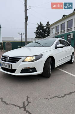 Купе Volkswagen CC / Passat CC 2010 в Києві