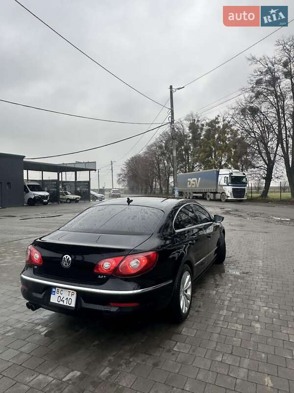 Купе Volkswagen CC / Passat CC 2011 в Львове