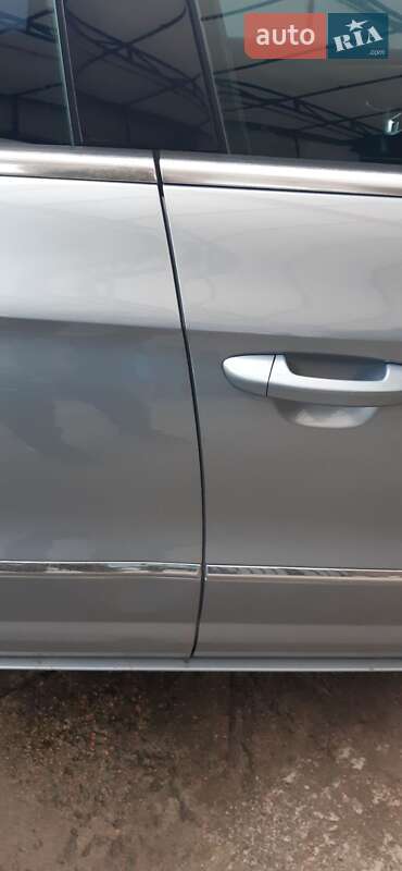 Купе Volkswagen CC / Passat CC 2010 в Чернігові