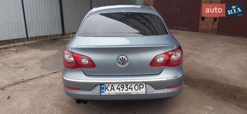Купе Volkswagen CC / Passat CC 2010 в Чернігові