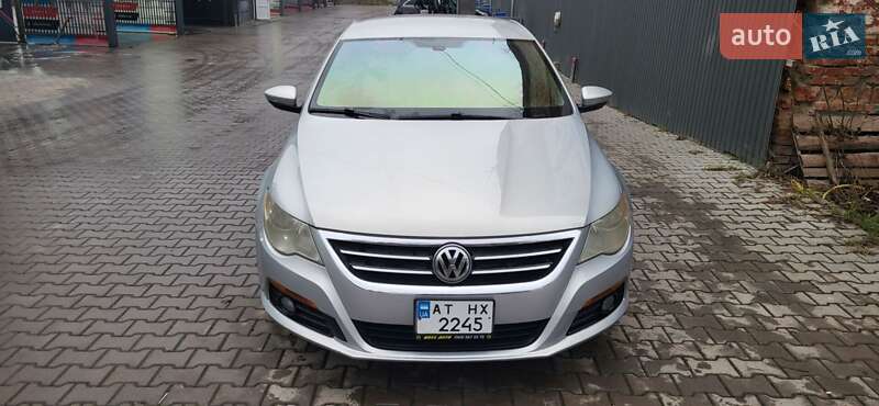 Купе Volkswagen CC / Passat CC 2009 в Коломые